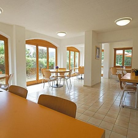 Delemont Youth Hostel Eksteriør bilde