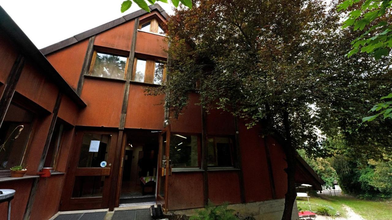 Delemont Youth Hostel Eksteriør bilde
