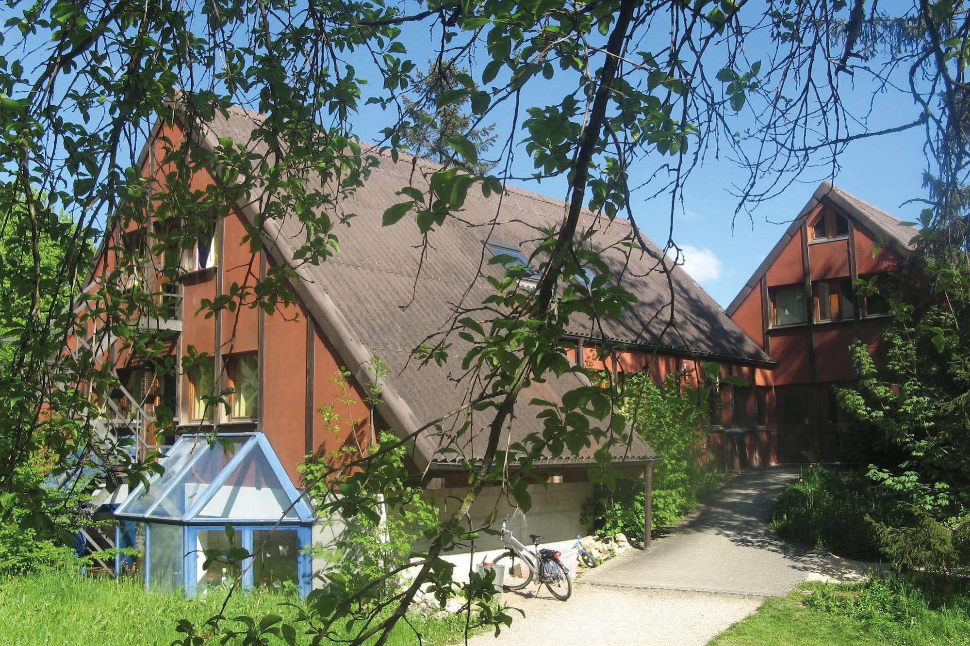 Delemont Youth Hostel Eksteriør bilde